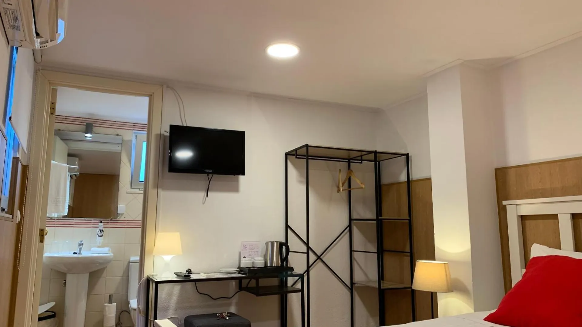 Discovery Apartment Benfica Lisboa 3*,  Portugália