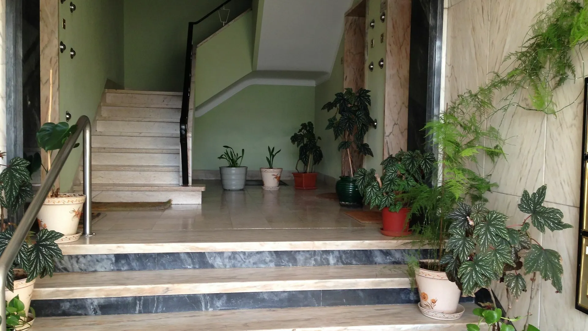 Discovery Apartment Benfica Lisbona Affittacamere